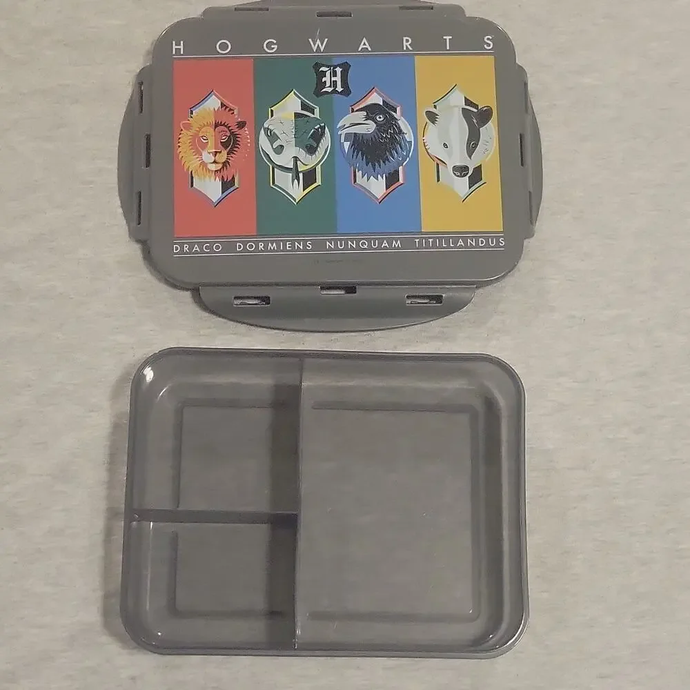 Harry Potter Hogwarts Bento Lunch Box ZAK Designs Gray 3 Compartment Snacks